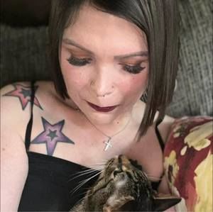 Meet your Posher, Kari